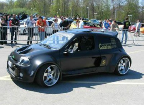 Renault clio V6 TUNING